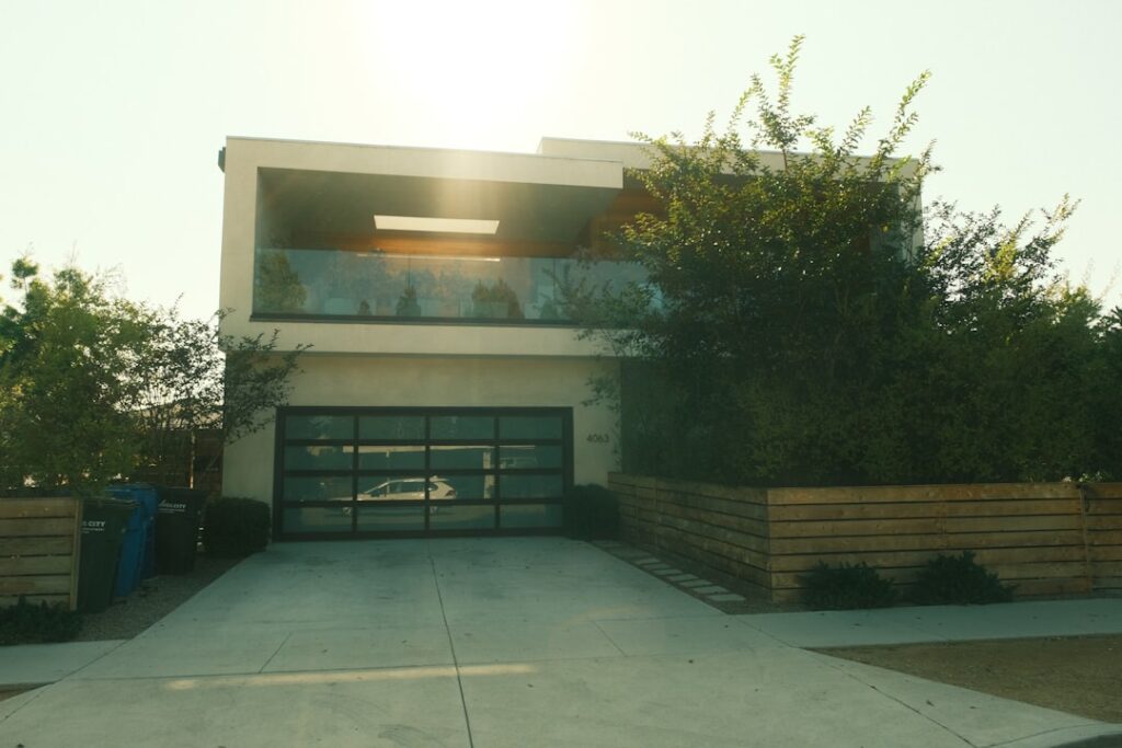 Modern luxury home representing new construction real estate in Los Angeles